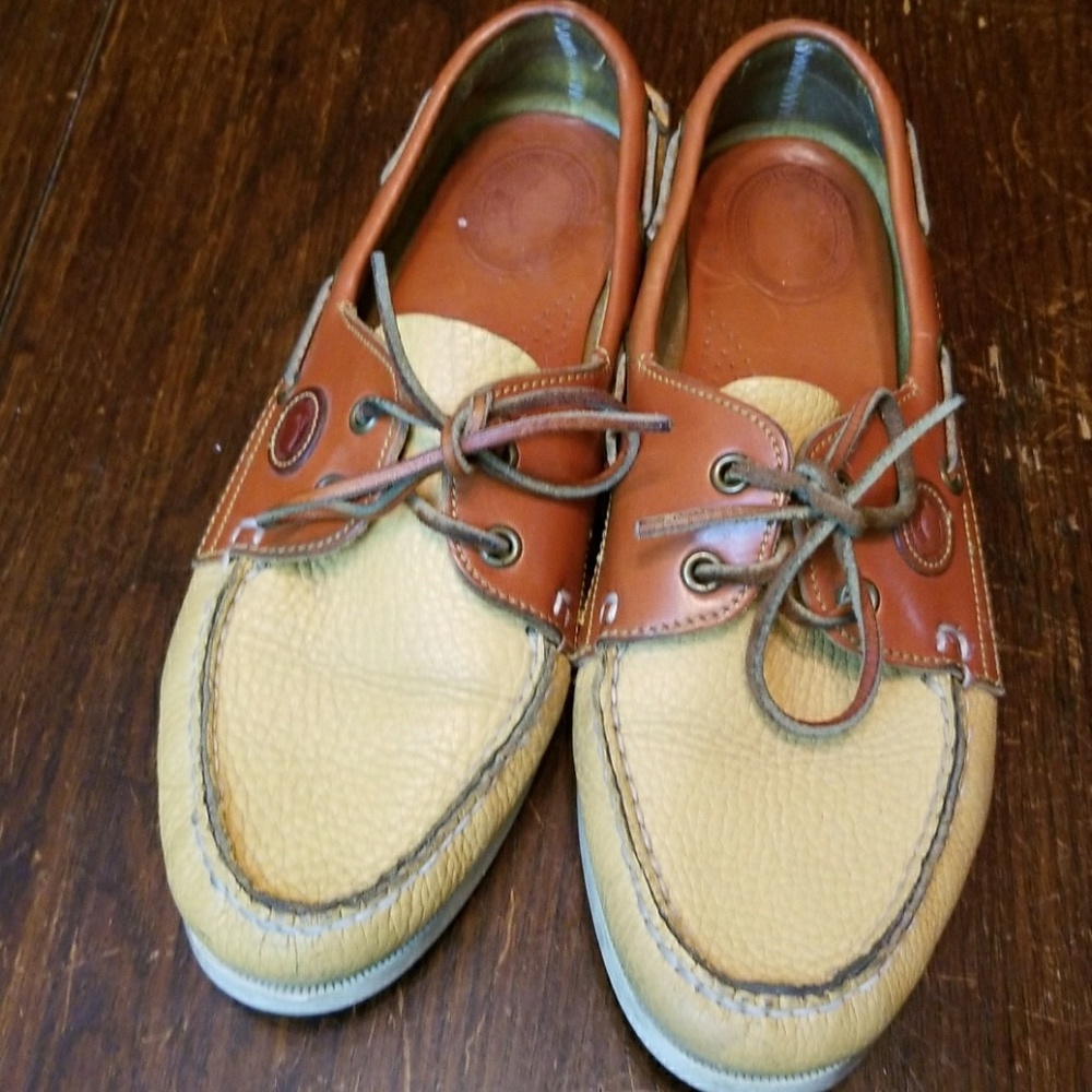 Dooney dock shoes